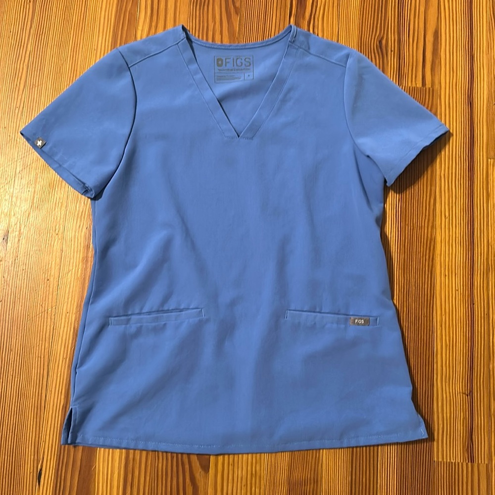 Figs scrubs top and bottom